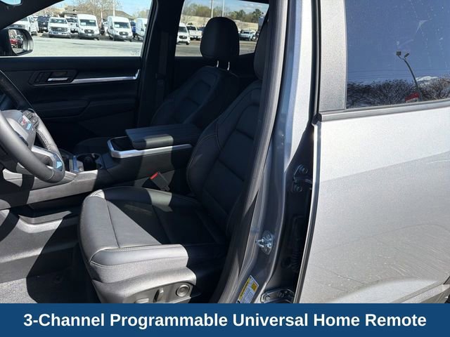 Used 2025 GMC Terrain Elevation w/ Elevation Premium Package image 11