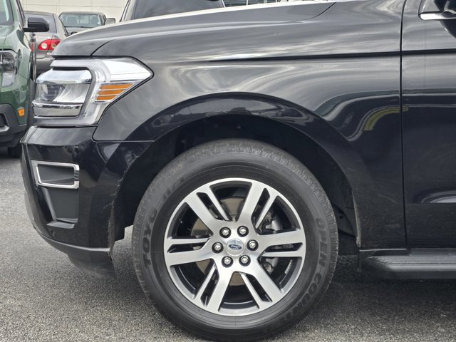 Certified 2024 Ford Expedition Limited image 8