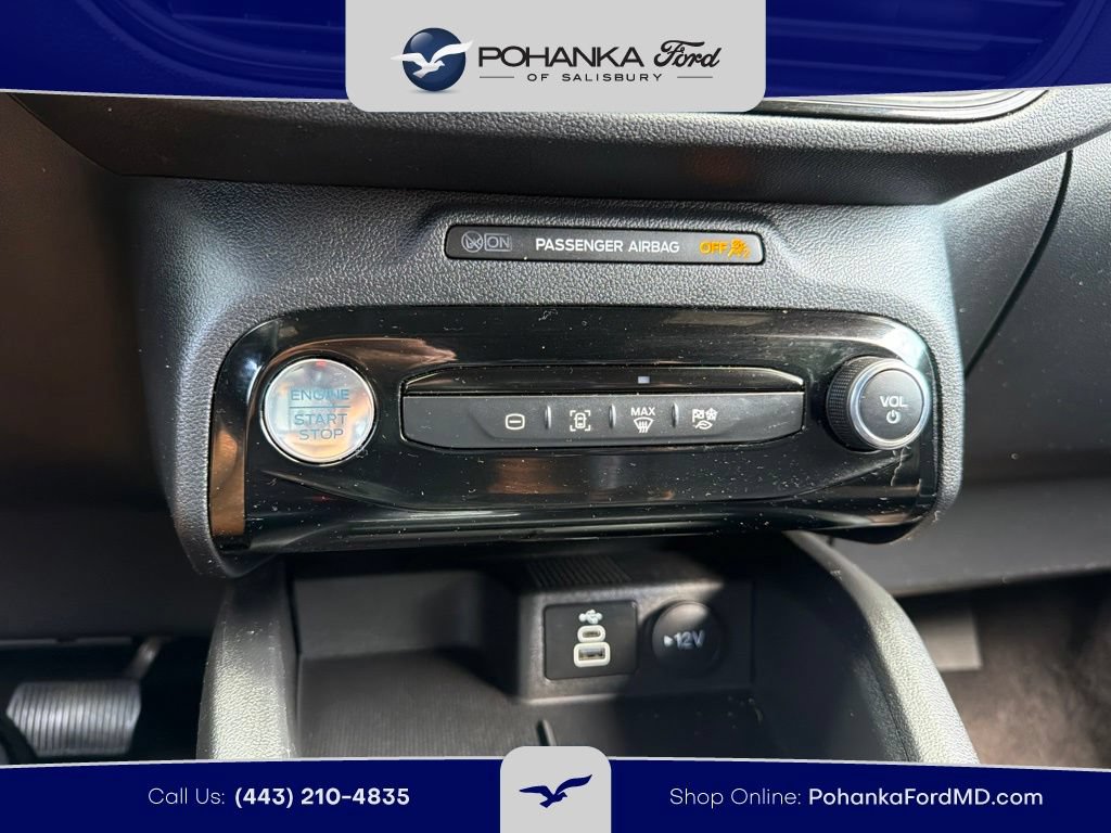 Certified 2025 Ford Escape ST-Line Select w/ Tech Pack #1 AWD/4WD image 12