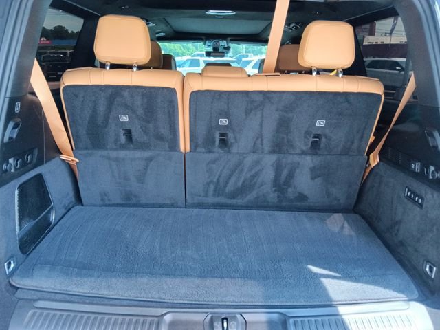 Used 2022 Jeep Grand Wagoneer Series III w/ Rear Seat Video Group 1 AWD/4WD image 32