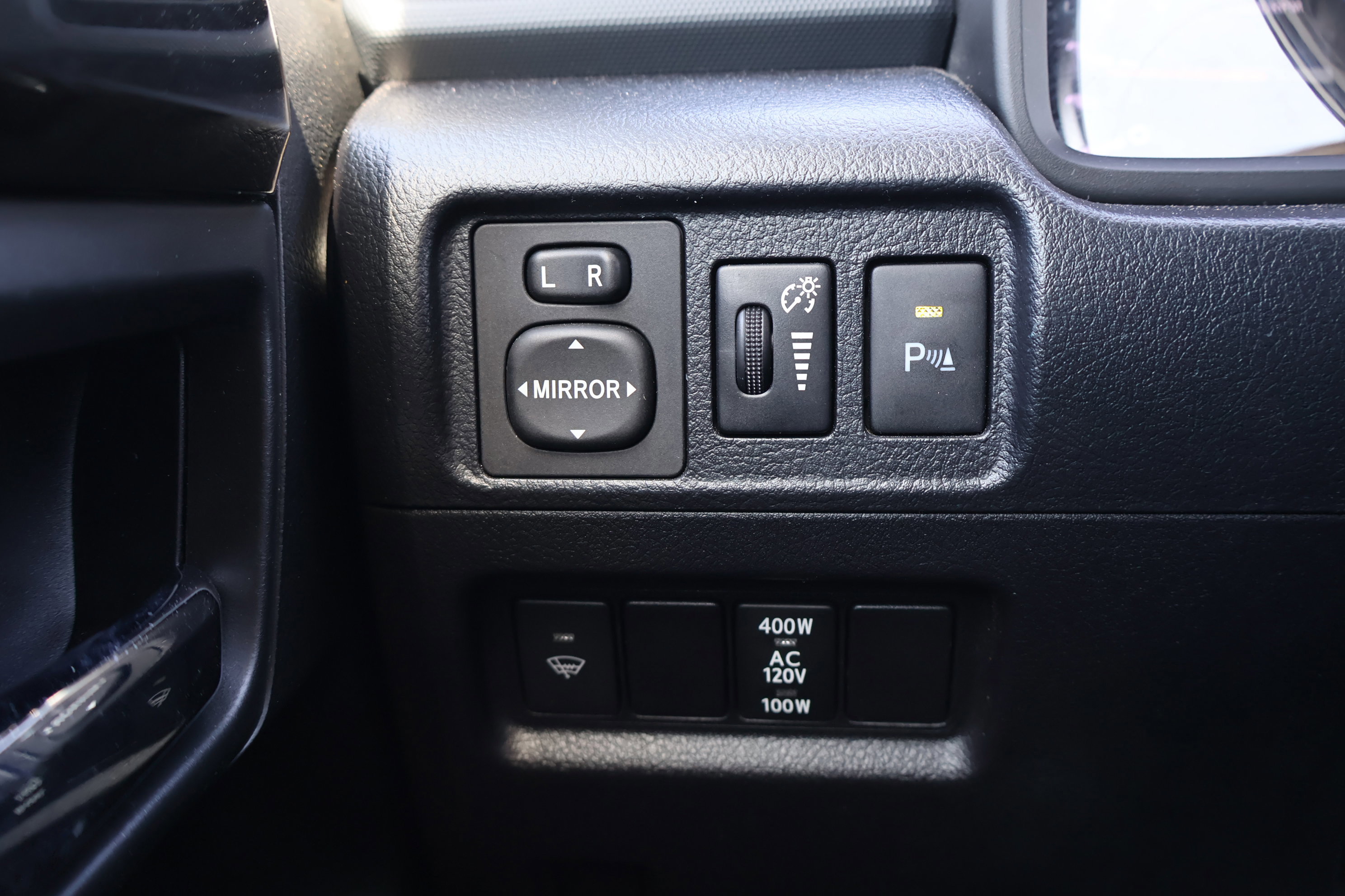 Used 2019 Toyota 4Runner Limited image 19