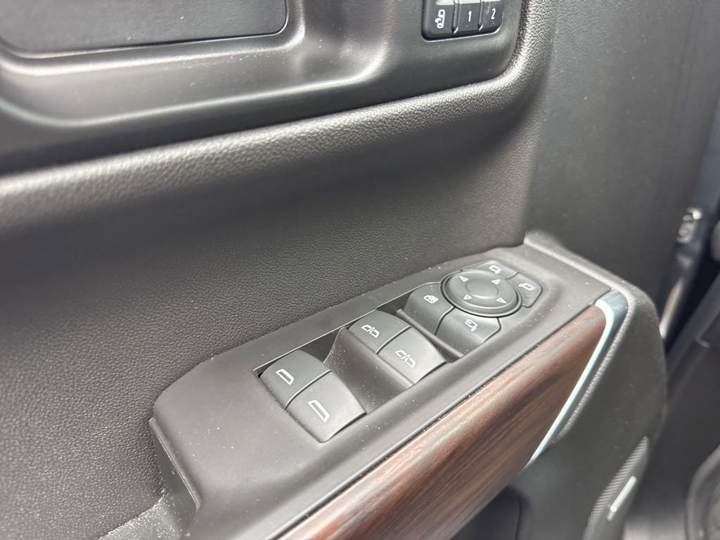 Used 2020 GMC Sierra 1500 SLT w/ SLT Premium Plus Package image 11