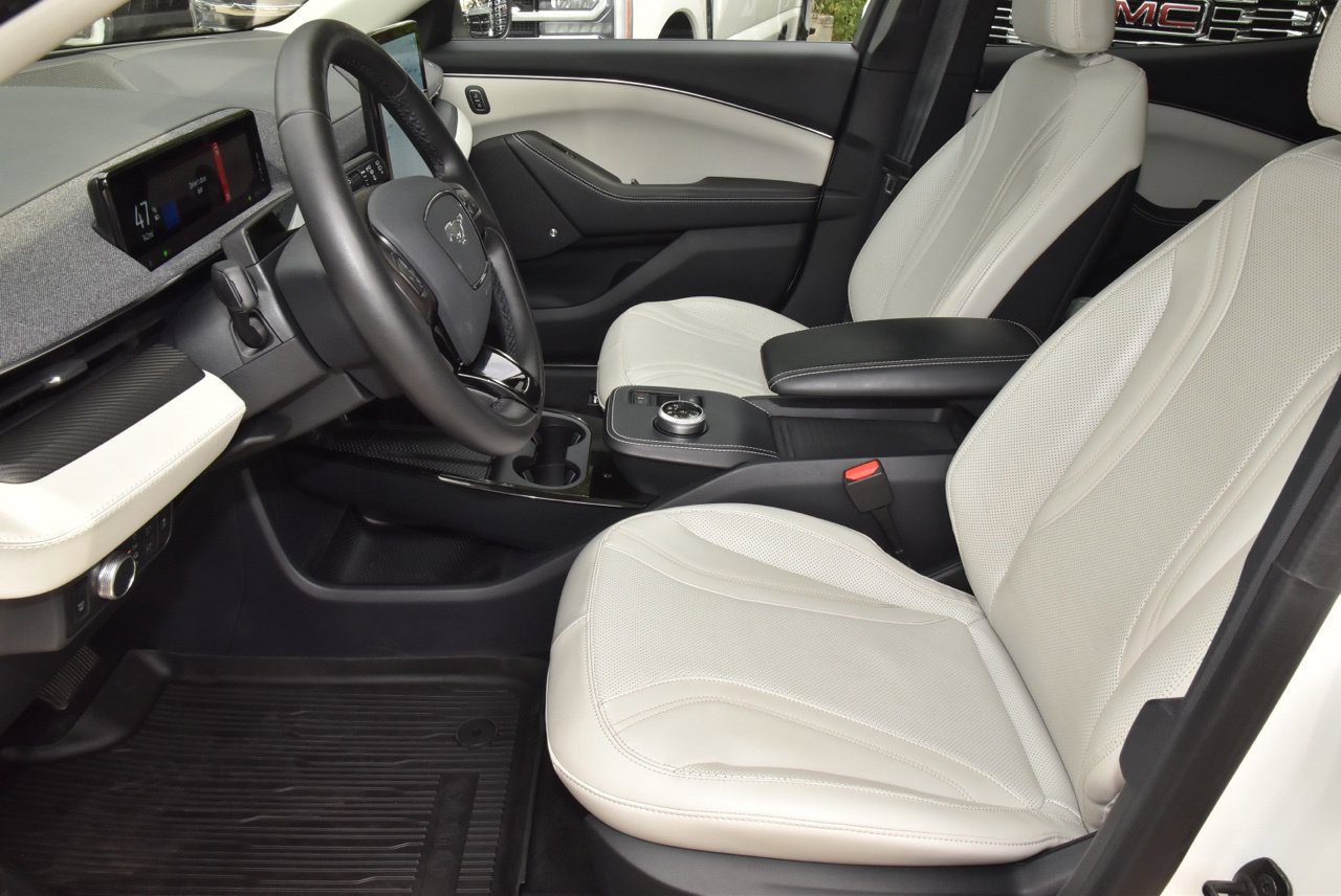 Certified 2021 Ford Mustang Mach-E Premium RWD image 13