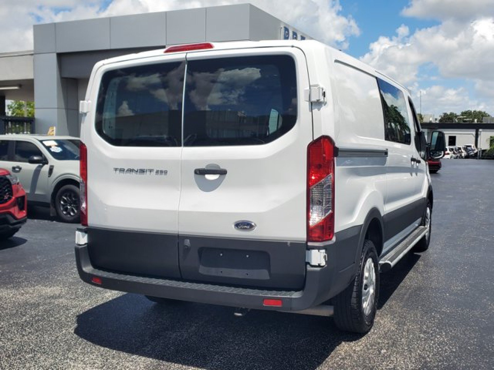 Certified 2023 Ford Transit 250 Low Roof w/ Exterior Upgrade Package RWD image 7