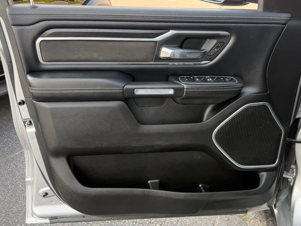 Used 2023 RAM 1500 Laramie image 13