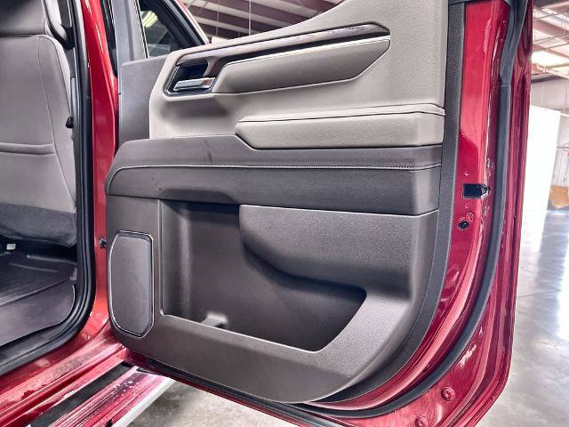 Used 2024 GMC Sierra 1500 SLT AWD/4WD image 26
