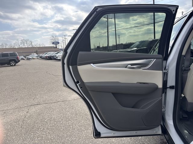 Used 2024 Cadillac XT5 Premium Luxury w/ LPO, Floor Liner Package image 23