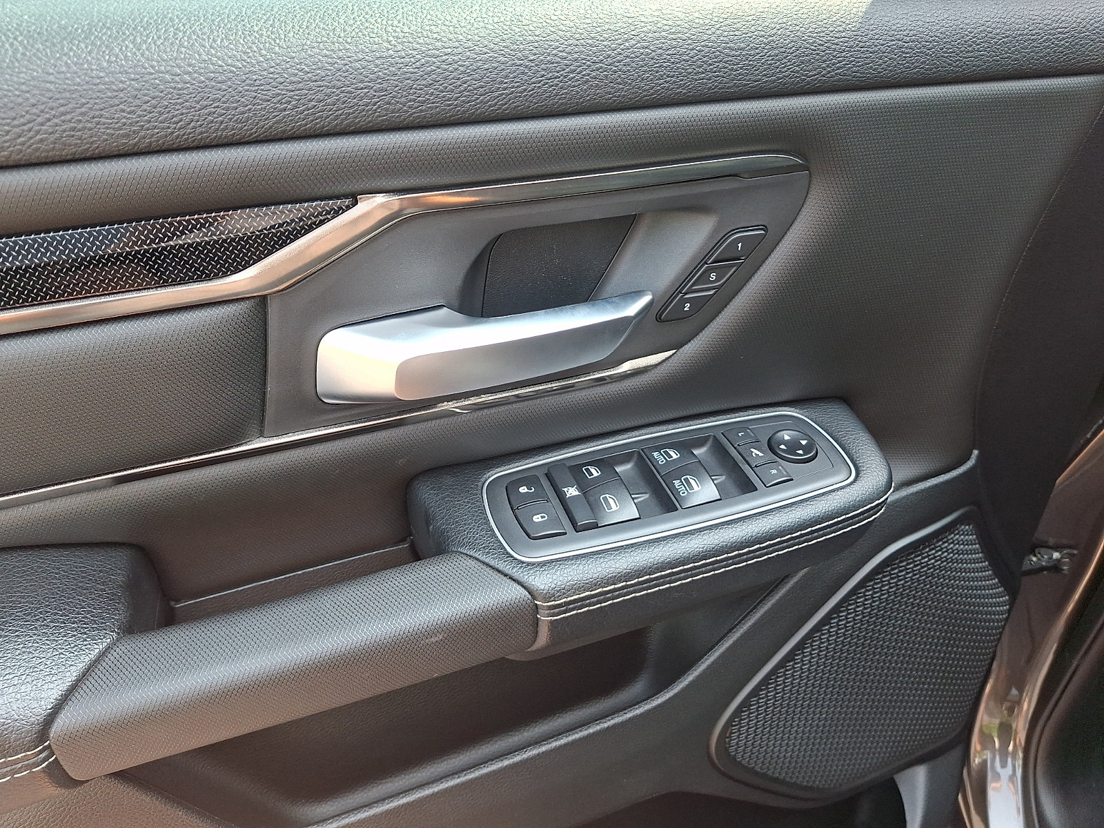 Used 2020 RAM 1500 Sport w/ Alpine Leather & Sound Group AWD/4WD image 13