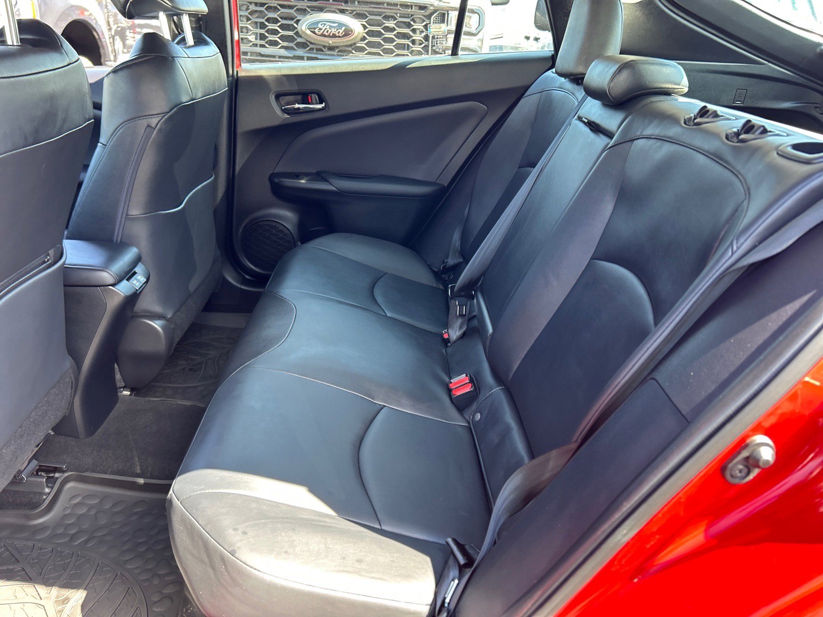 Used 2021 Toyota Prius image 10