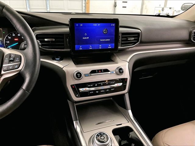 Certified 2023 Ford Explorer XLT w/ Equipment Group 202A AWD/4WD image 6