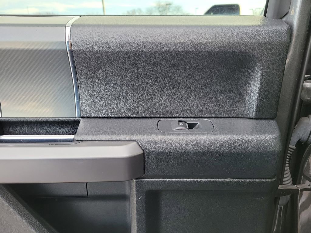 Certified 2018 Ford F150 XLT w/ Equipment Group 302A Luxury image 14