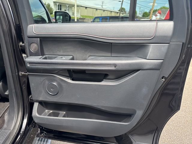 Certified 2022 Ford Expedition Max Limited w/ Equipment Group 303A AWD/4WD image 40