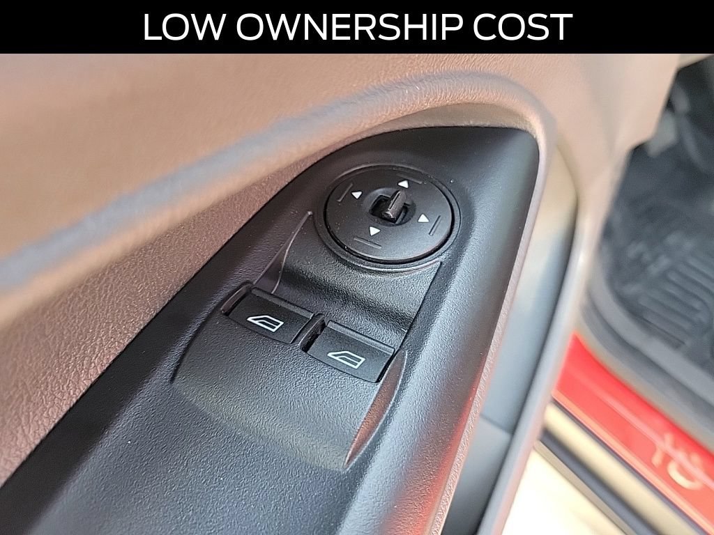 Certified 2019 Ford Transit Connect XLT FWD image 17