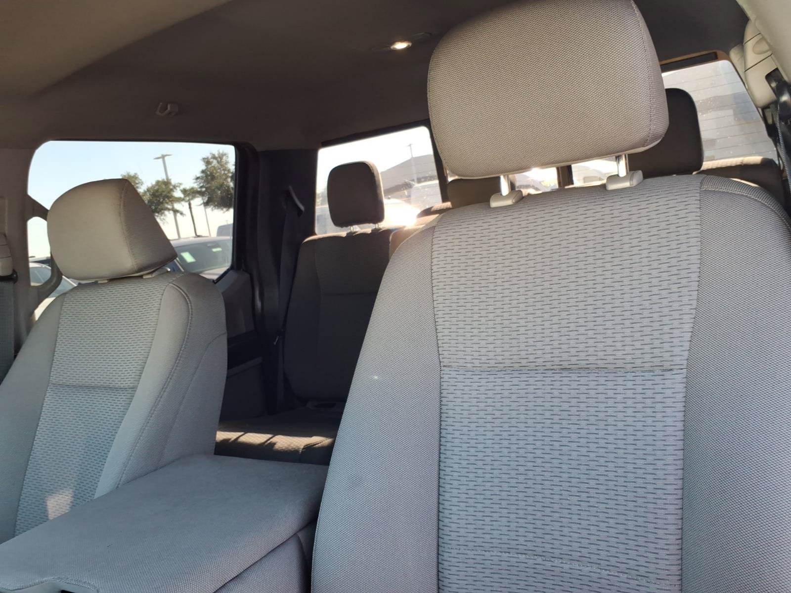 Certified 2022 Ford F250 XLT w/ XLT Premium Package AWD/4WD image 15