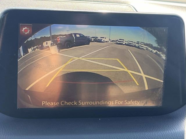 Used 2018 MAZDA MAZDA3 Touring FWD image 29