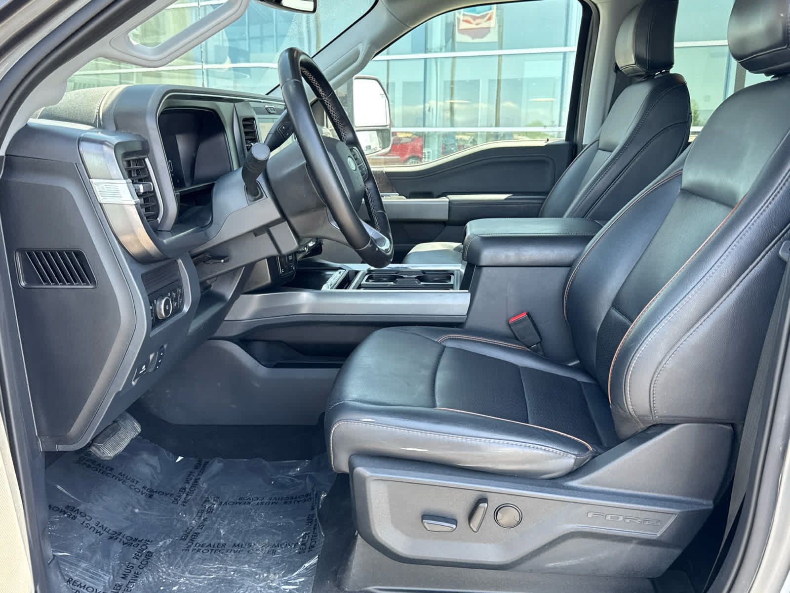 Certified 2025 Ford F350 Lariat w/ Lariat Ultimate Package AWD/4WD image 25