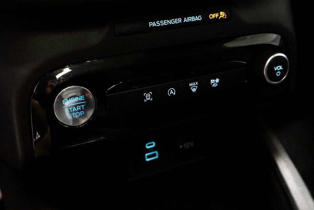 Certified 2023 Ford Escape ST-Line w/ Tech Pack #1 image 33