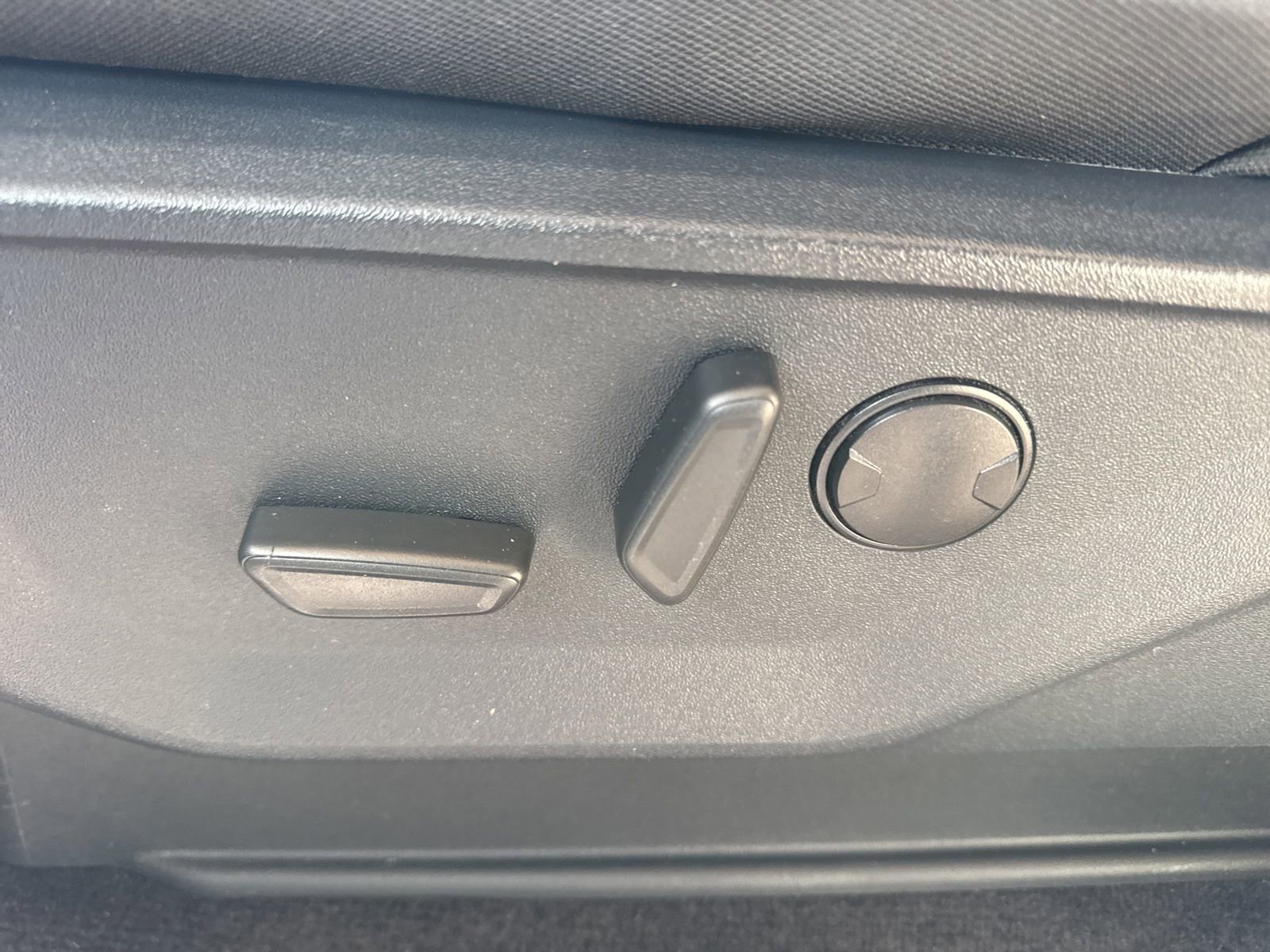 Certified 2023 Ford F150 XLT w/ Equipment Group 302A High image 26