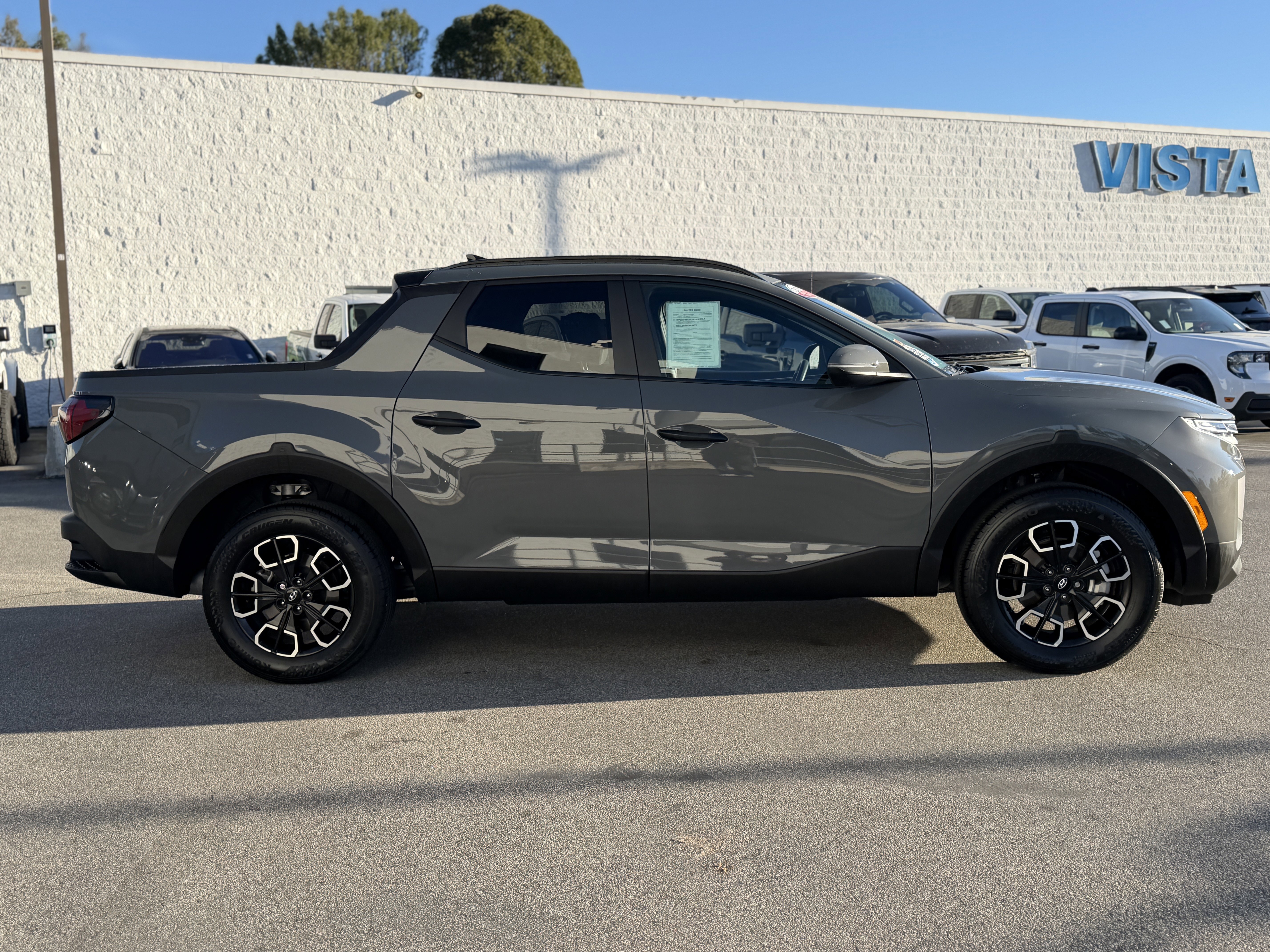 Used 2024 Hyundai Santa Cruz SEL w/ Activity Package image 8