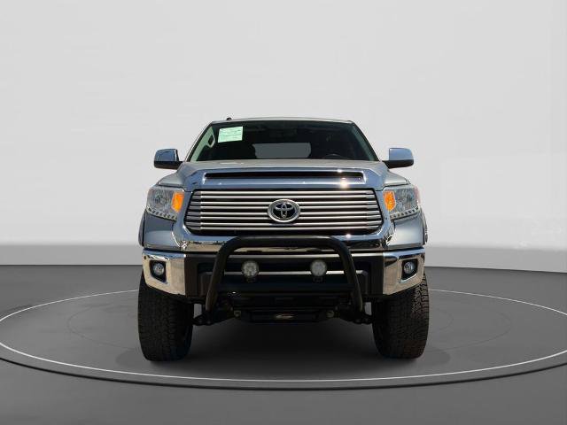 Used 2017 Toyota Tundra Limited w/ Limited Premium Package RWD image 3