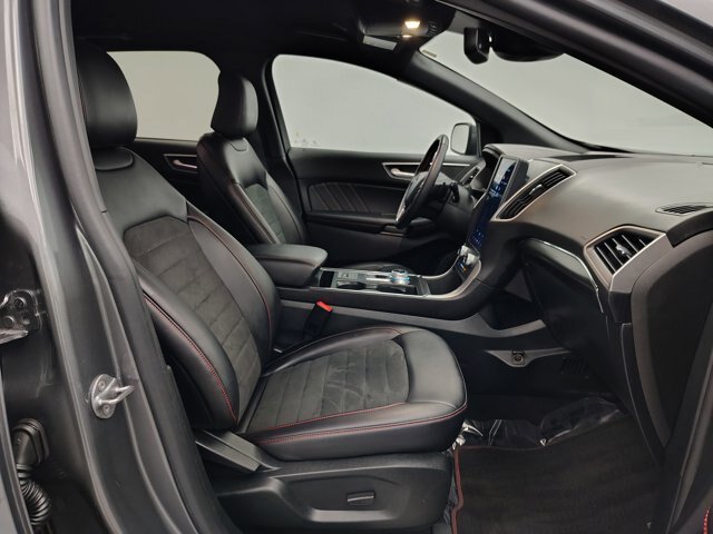 Certified 2022 Ford Edge ST-Line w/ Class II Trailer Tow Package AWD/4WD image 29
