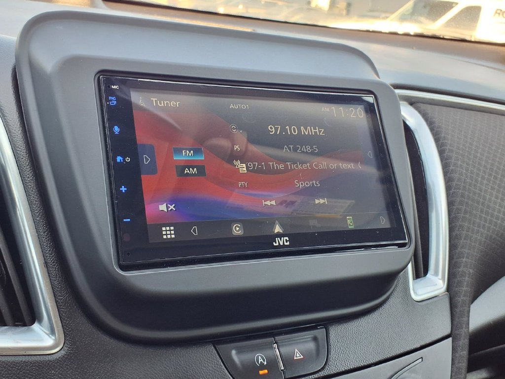 Used 2020 Chevrolet Malibu LT FWD image 10