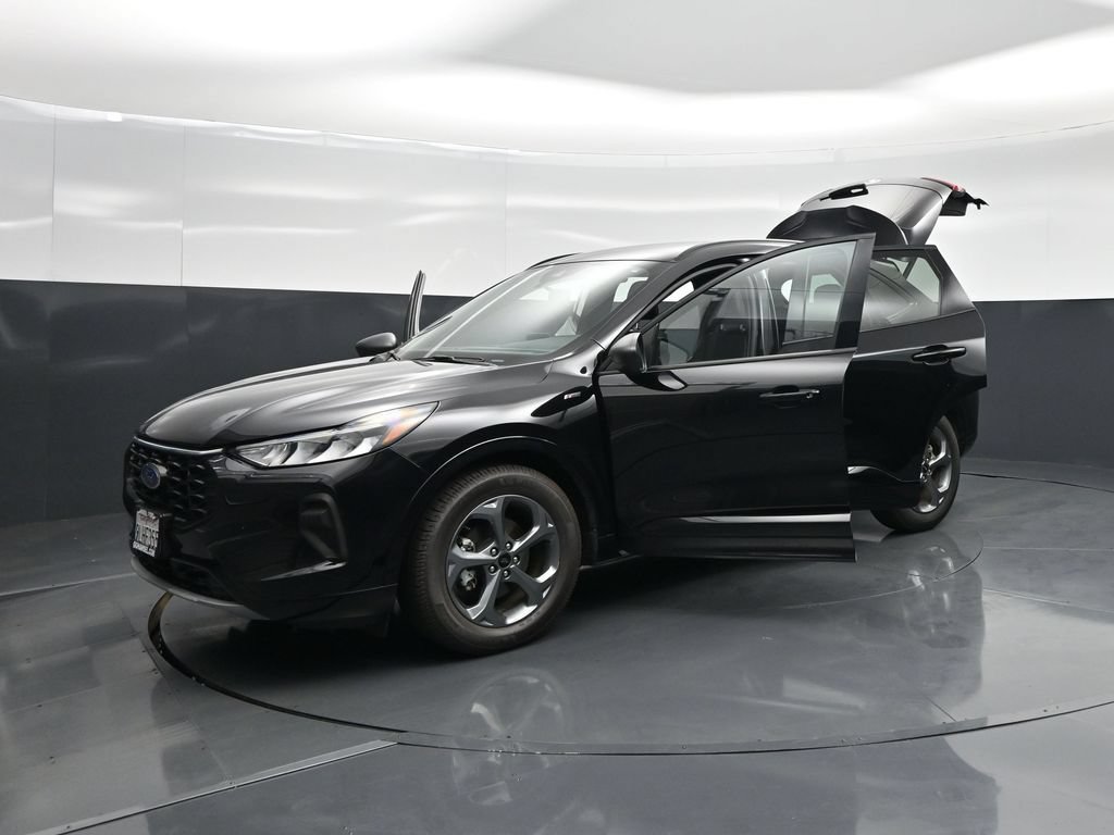Certified 2024 Ford Escape ST-Line w/ Equipment Group 301A FWD image 28
