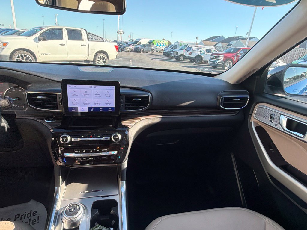 Certified 2022 Ford Explorer Limited AWD/4WD image 24