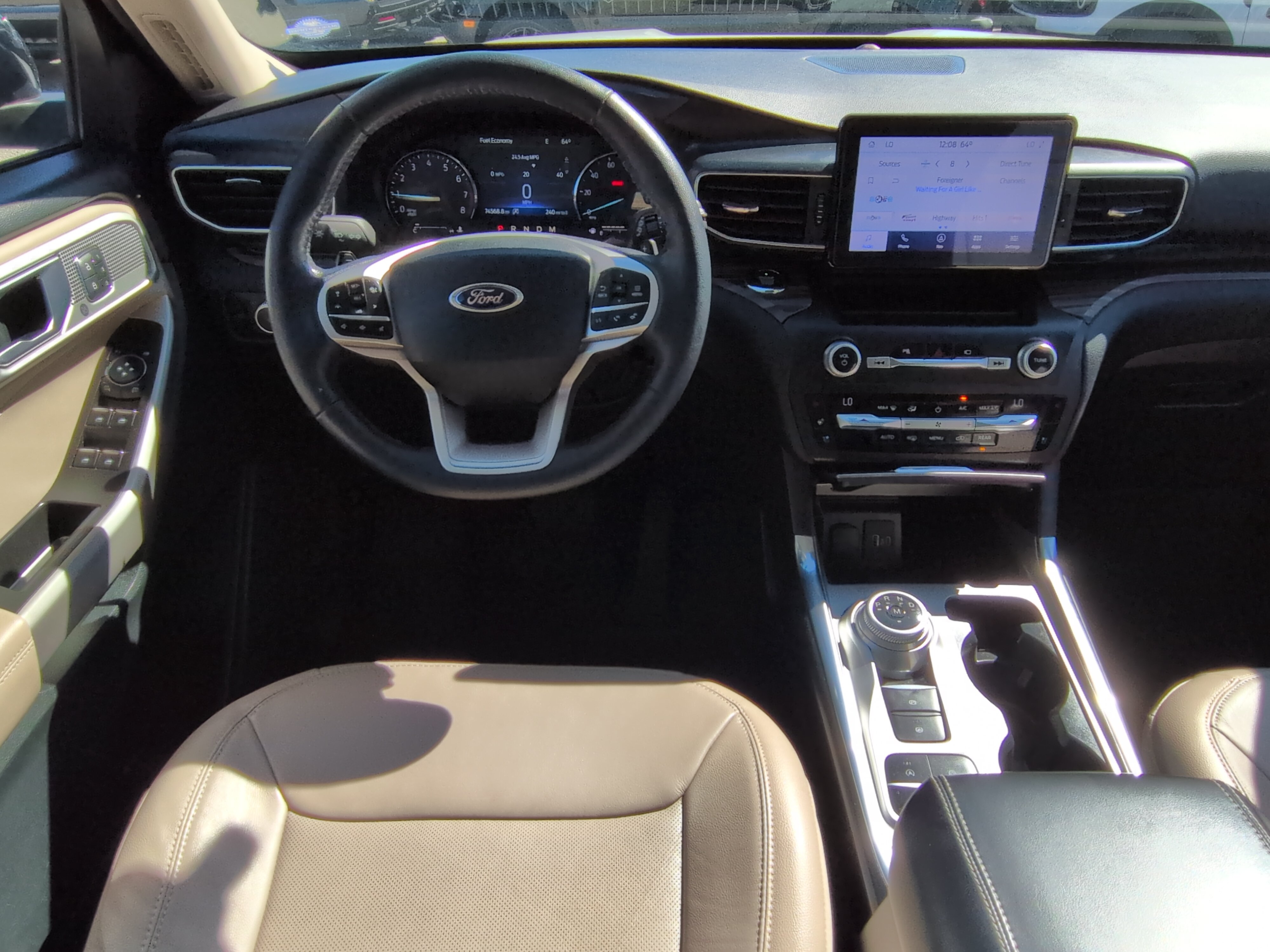 Certified 2020 Ford Explorer Limited RWD image 14