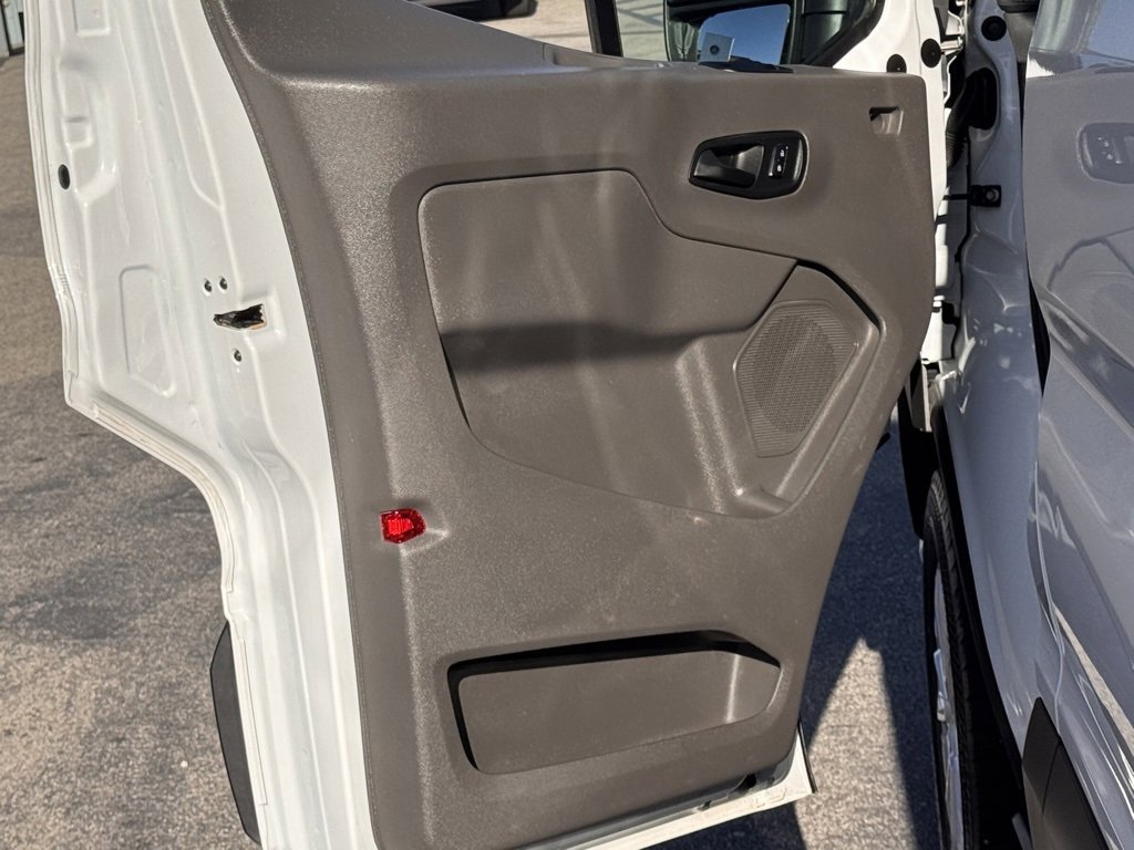 Certified 2024 Ford Transit 350 XLT image 15