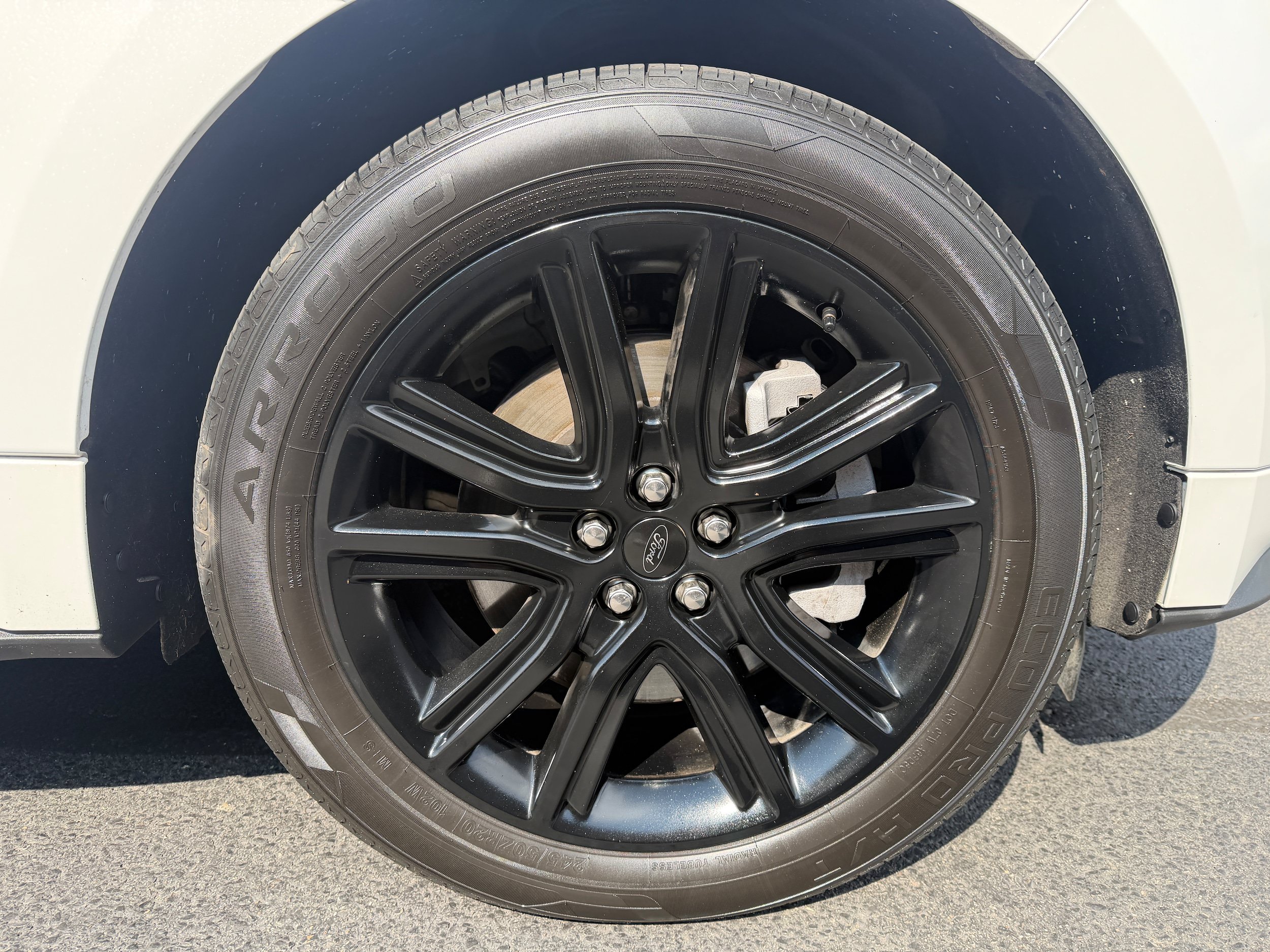 Certified 2021 Ford Edge ST-Line AWD/4WD image 11