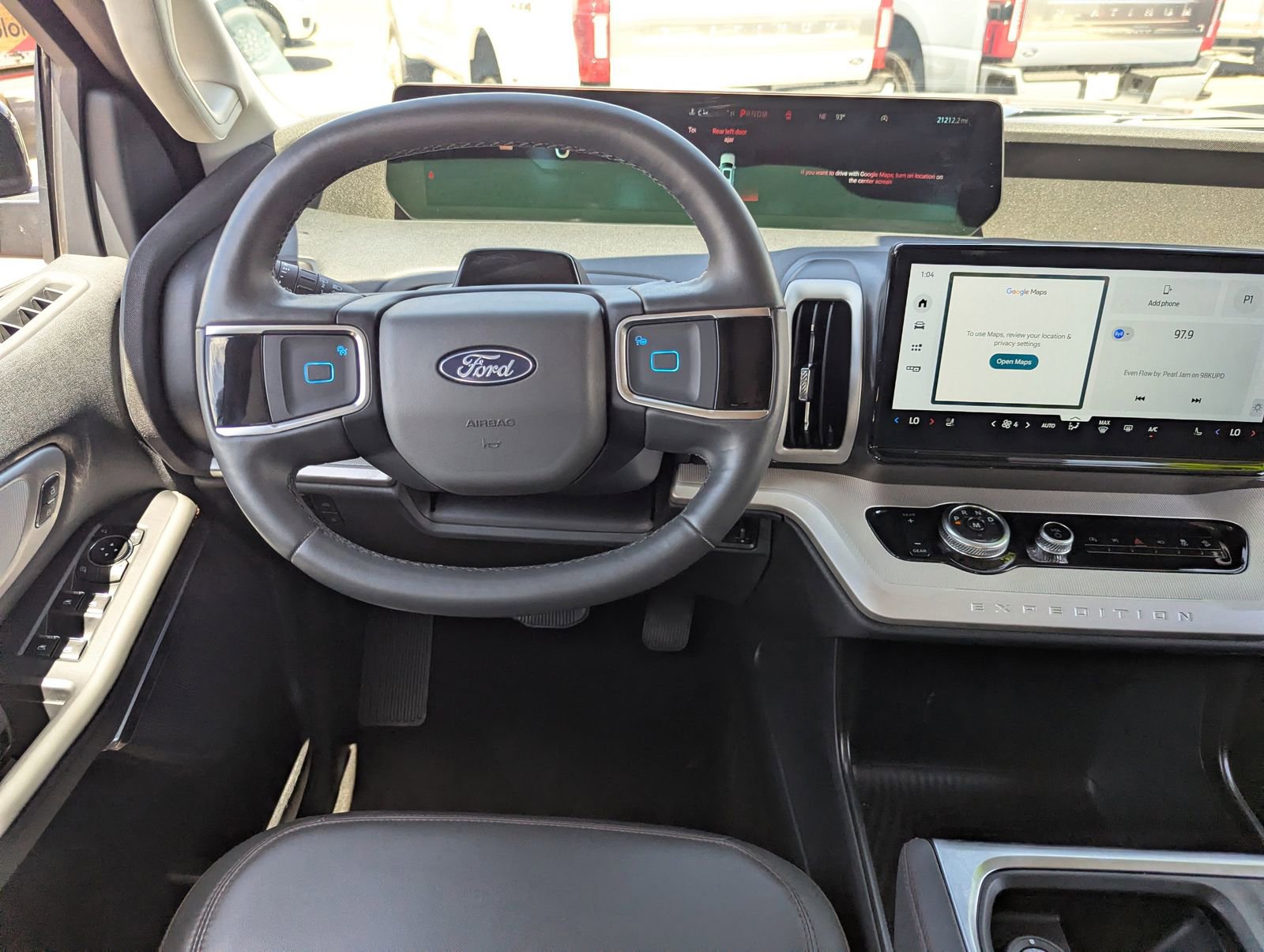 Certified 2025 Ford Expedition Active AWD/4WD image 18