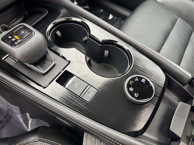 Used 2022 Nissan Rogue SL w/ SL Premium Package image 23