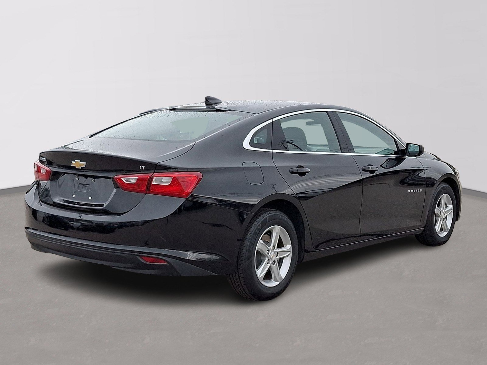 Used 2024 Chevrolet Malibu LT image 6