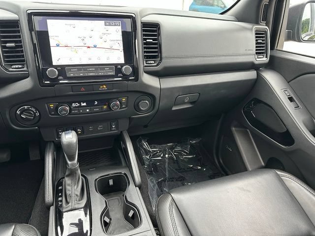 Used 2022 Nissan Frontier PRO-4X w/ Pro-4X Premium Package AWD/4WD image 34