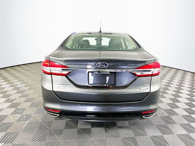 Certified 2017 Ford Fusion SE w/ Equipment Group 202A image 10