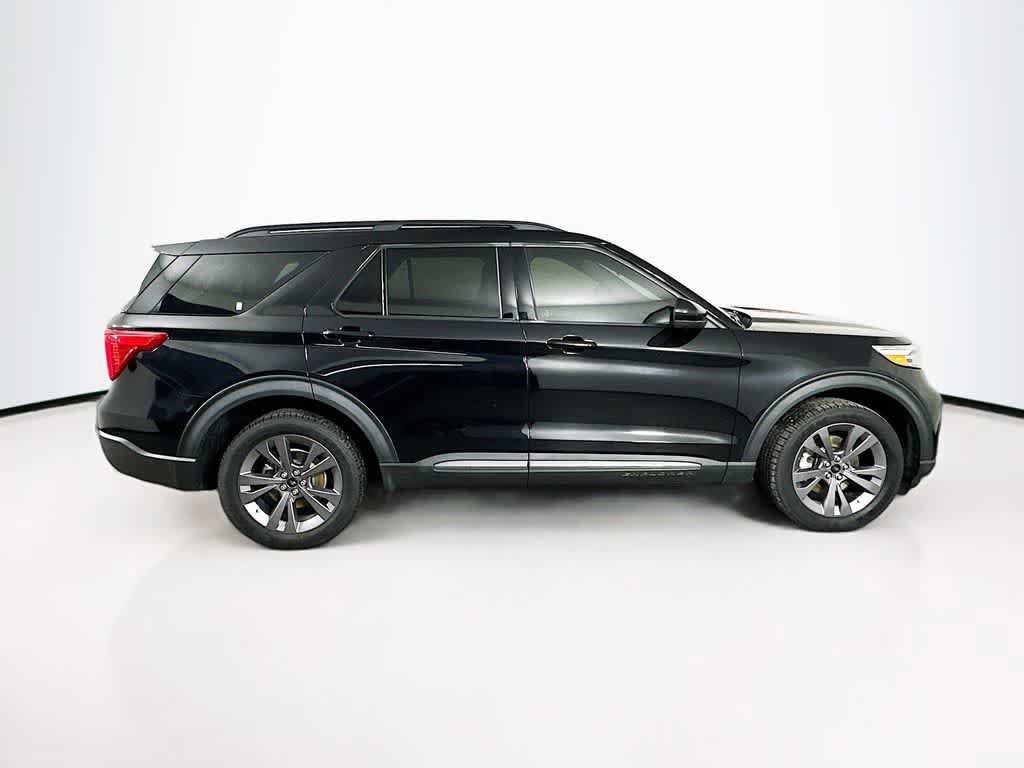 Certified 2022 Ford Explorer XLT w/ Equipment Group 202A AWD/4WD image 26