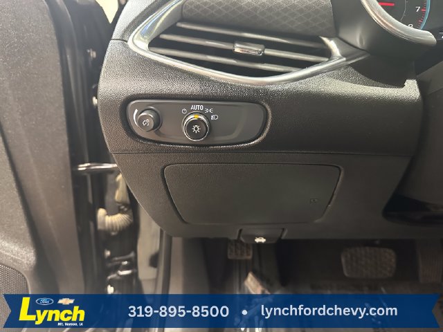 Used 2019 Chevrolet Malibu LT FWD image 17