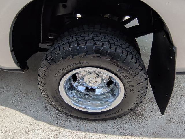 Used 2024 RAM 3500 Tradesman w/ Chrome Appearance Group AWD/4WD image 34