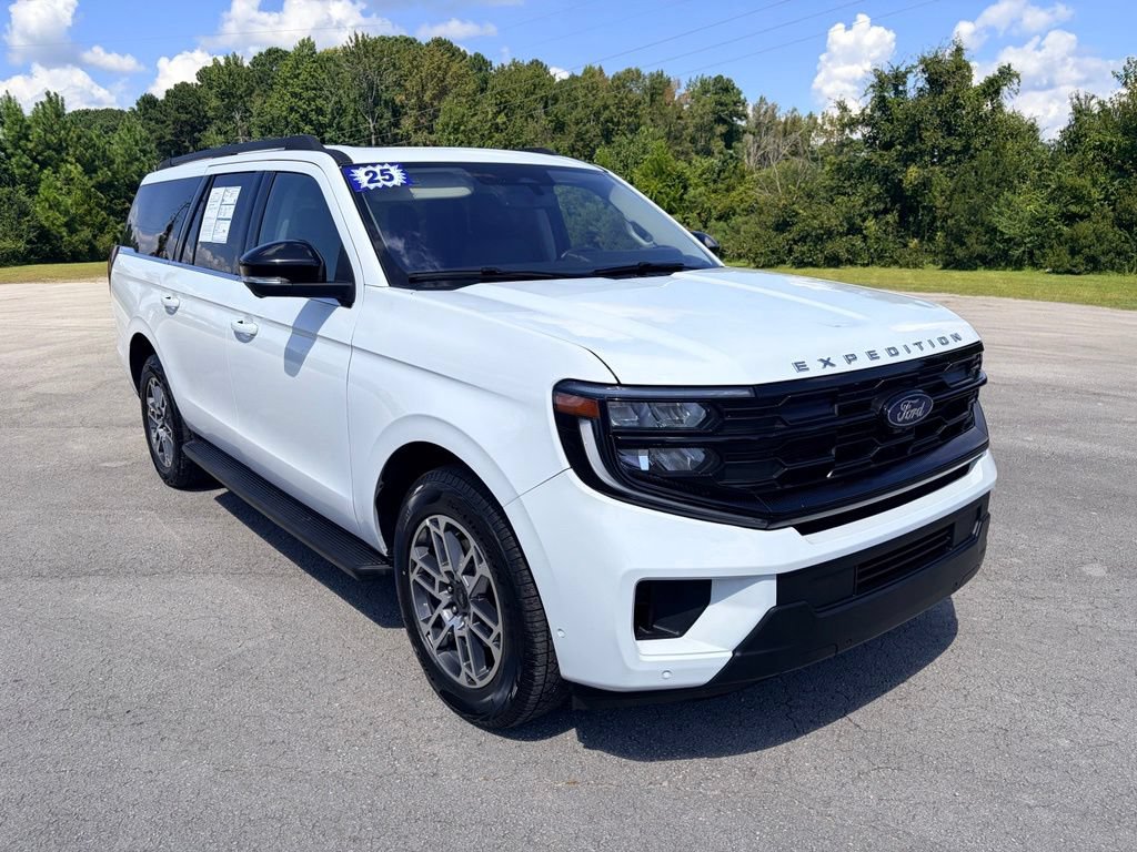 Certified 2025 Ford Expedition Max Active AWD/4WD image 2