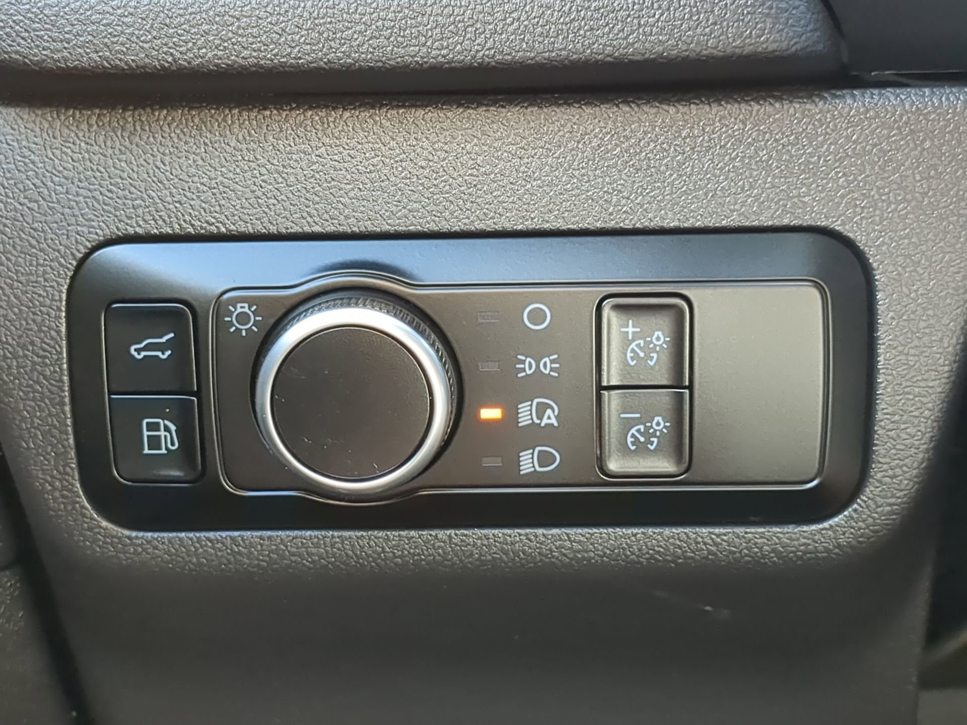 Certified 2025 Ford Escape ST-Line w/ Equipment Group 301A image 55