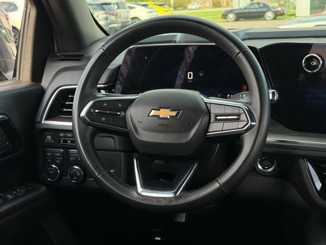 Used 2025 Chevrolet Tahoe LT AWD/4WD image 9