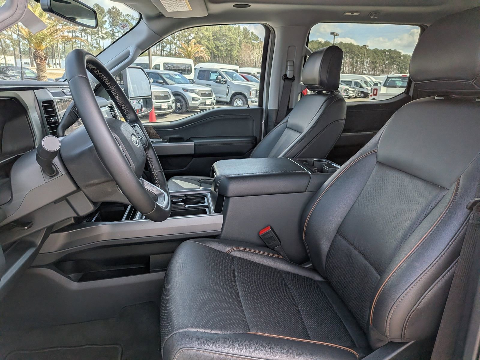 Certified 2026 Ford F250 Lariat w/ Black Appearance Package image 23