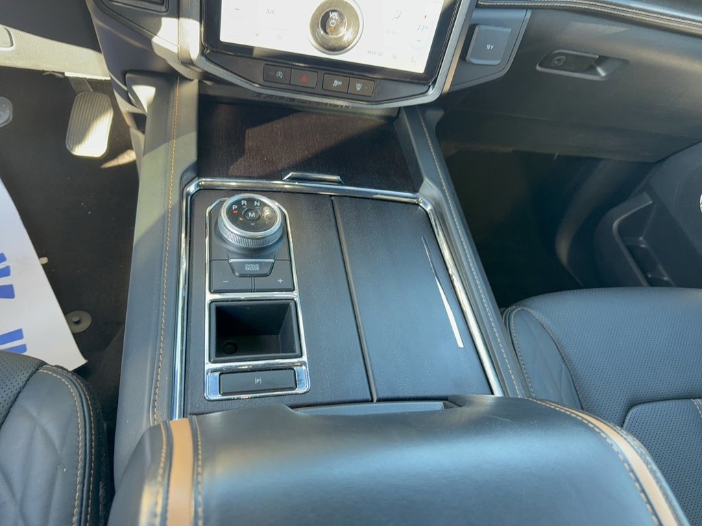 Certified 2023 Ford Expedition Max Platinum image 22