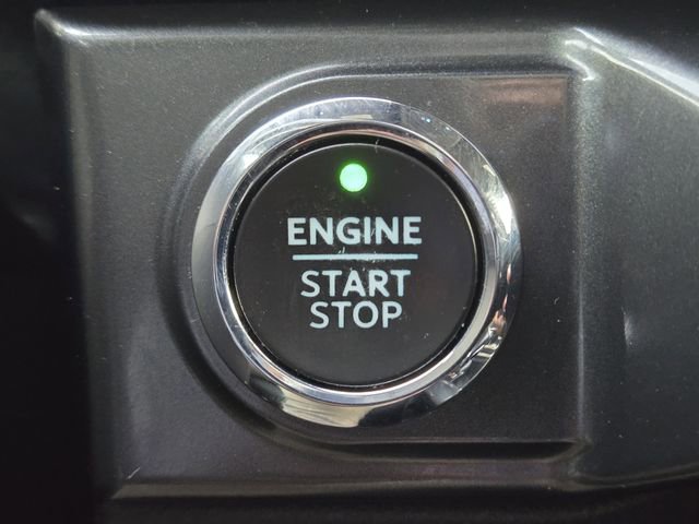 Certified 2021 Ford F150 XLT w/ Equipment Group 302A High image 20