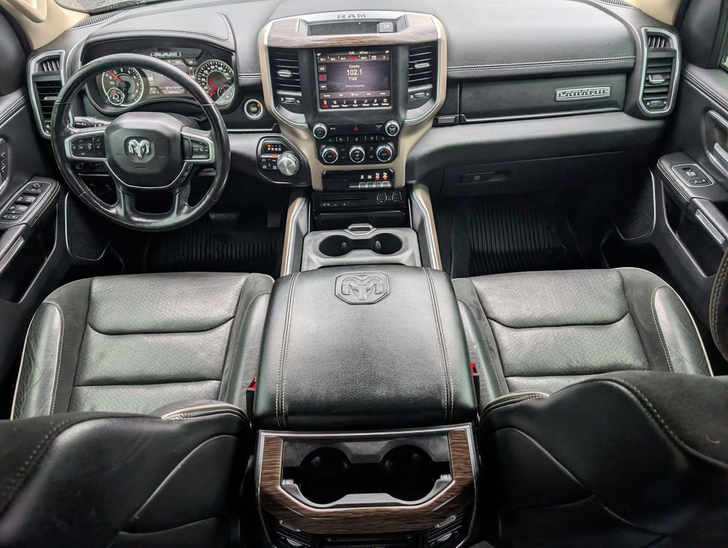 Used 2019 RAM 1500 Laramie AWD/4WD image 17