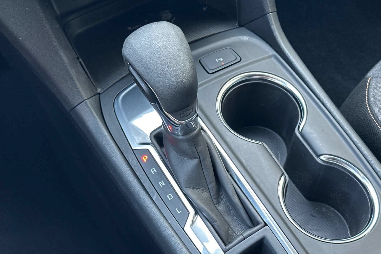 Used 2024 Chevrolet Equinox LT FWD image 22