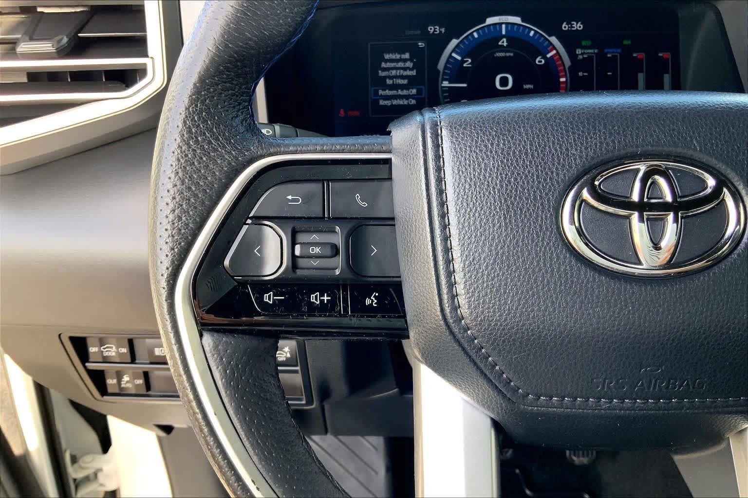 Used 2023 Toyota Sequoia Platinum AWD/4WD image 24
