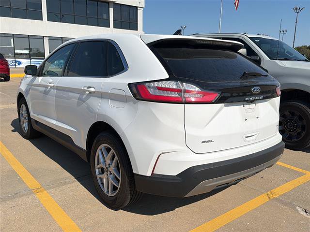 Certified 2024 Ford Edge SEL AWD/4WD image 3