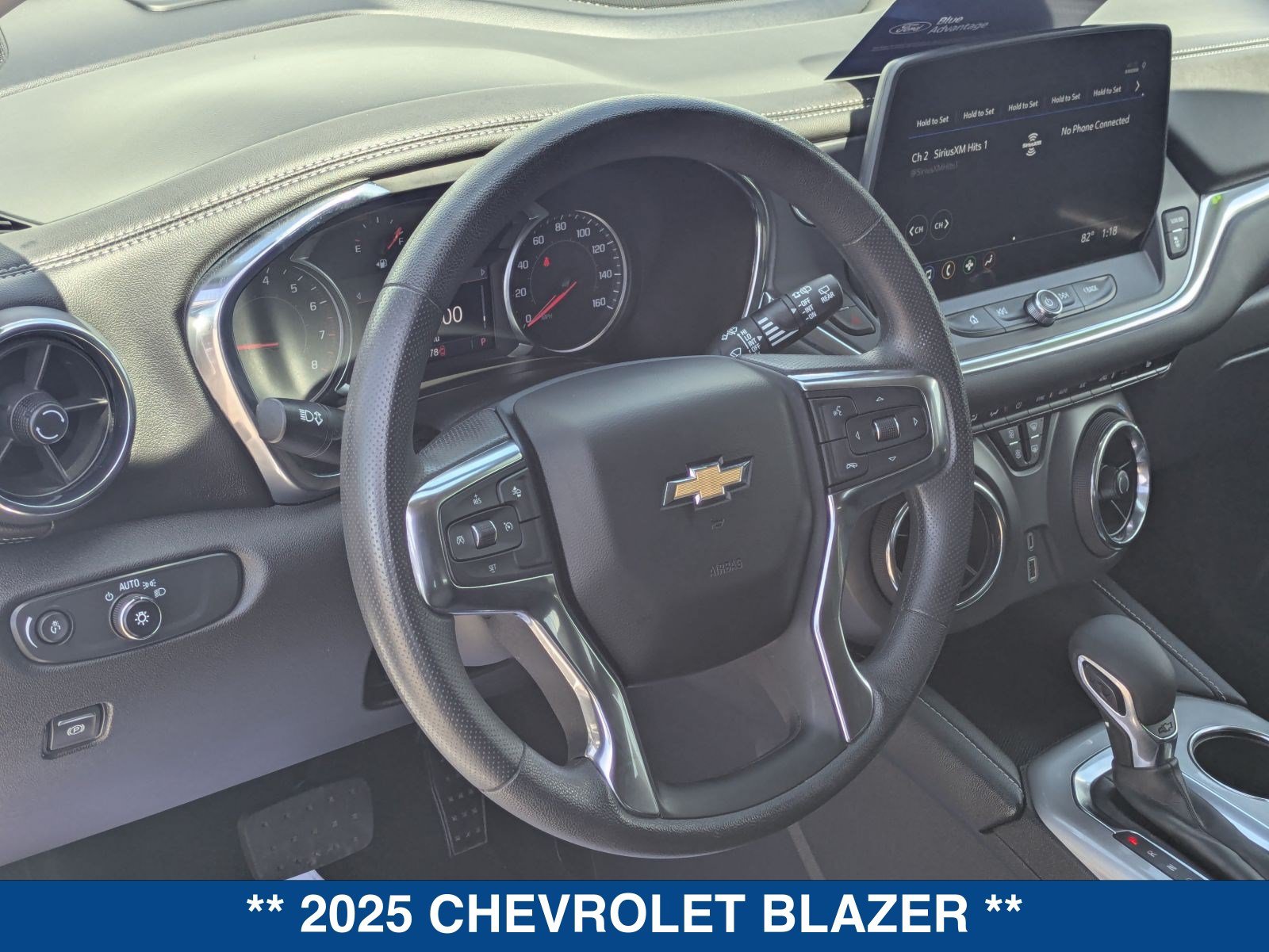 Used 2025 Chevrolet Blazer LT FWD image 22